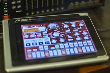 Alesis iO Dock Mini Review…