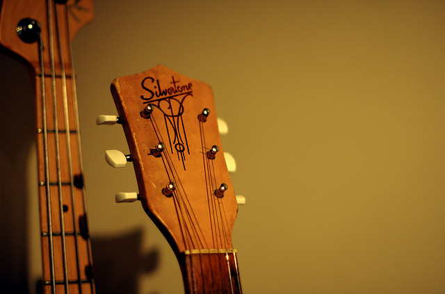 Silvertone…